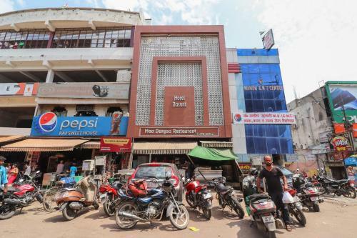 Oyo 49718 Hotel Basant