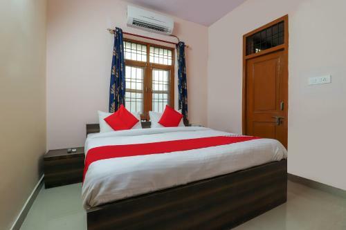 Hotel Oyo 60441 Tripathi Palace