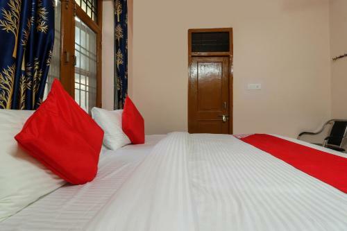 Hotel Oyo 60441 Tripathi Palace