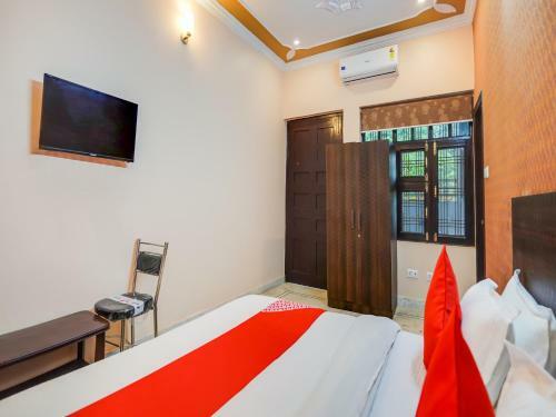 Hotel Oyo 75521 Silk Inn