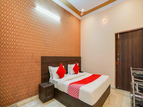 Hotel Oyo 75521 Silk Inn