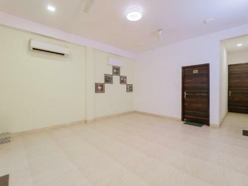 Hotel Oyo 79982 Vishal Palace
