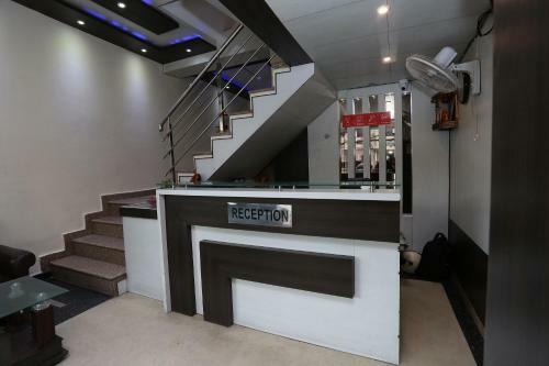 Hotel Oyo Flagship 77588 R K International