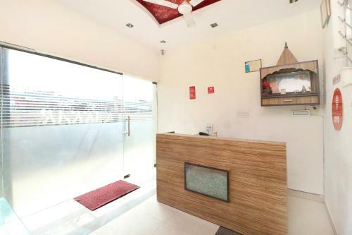 Oyo 12664 Hotel Kailash Regency