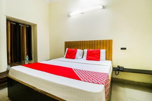 Oyo 46321 Hotel Rising Sun