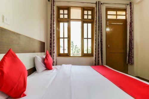 Oyo 64248 Hotel Green View