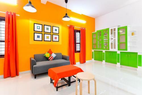Hotel Oyo 68453 Essential Residency