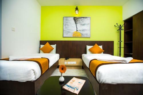 Hotel Grand Padappai Residency