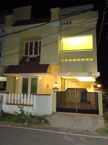 Apartamento Remisha Hotels (3 Bhk Elite Duplex House)
