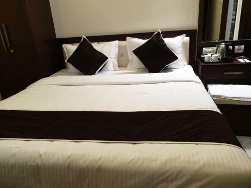 Al Noor Palace Business Class Hotel