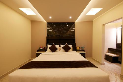 Al Noor Palace Business Class Hotel
