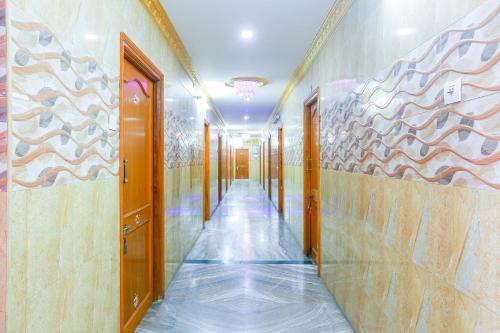 Hotel Oyo 68796 Shanthi Mahal