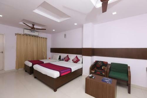 Hotel Panasia Residency