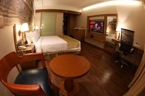 Hotel Regenta Central Rs - Chennai