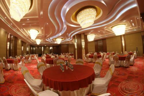 Hotel Regenta Central Rs - Chennai