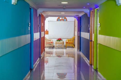 Black Pearl Hotel T Nagar