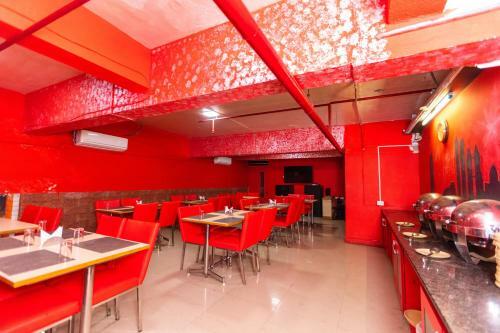 Black Pearl Hotel T Nagar