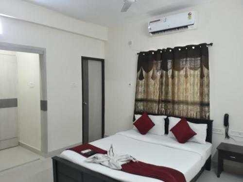 Bed & Breakfast The Posh Residency, Ecr