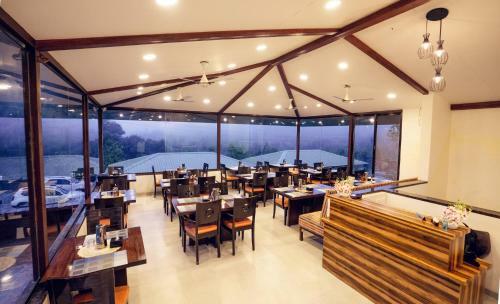 Hotel La Serene Resort And Spa