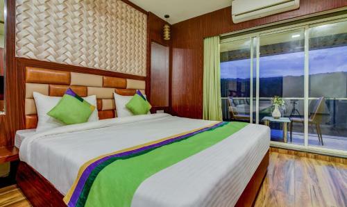 Hotel Treebo Trend Khushi River Side Retreat,mahabaleshwar