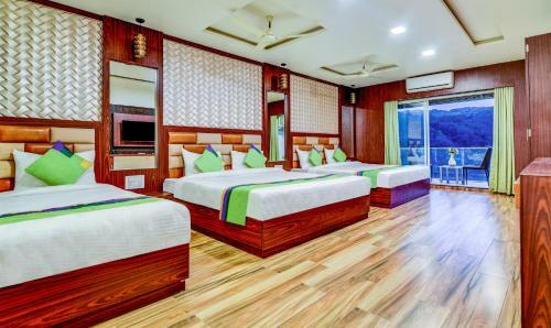 Hotel Treebo Trend Khushi River Side Retreat,mahabaleshwar