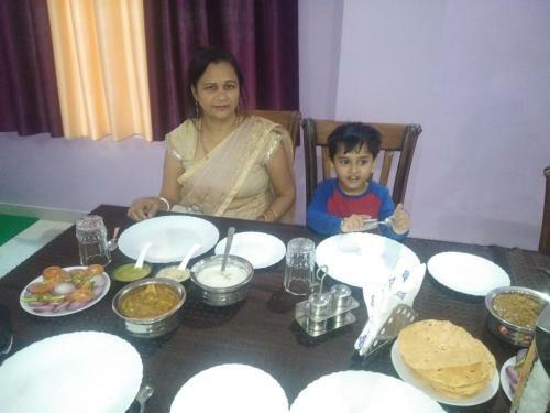 Hoteldevshripalacemaihar