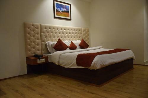 Hotel Sandhya Resort & Spa Manali