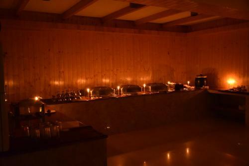 Hotel Sandhya Resort & Spa Manali