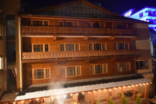 Hotel Sandhya Resort & Spa Manali