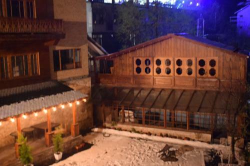 Hotel Sandhya Resort & Spa Manali