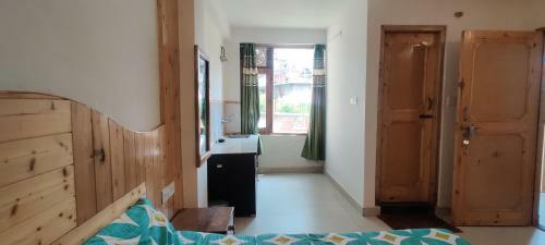 Albergue Dwellers Manali