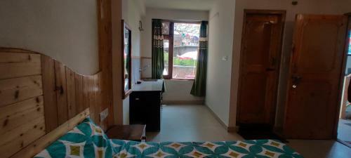 Albergue Dwellers Manali