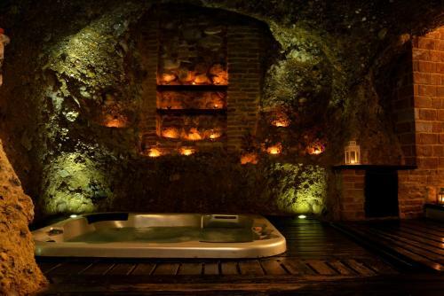 Hotel Antico Borgo Di Tabiano Castello