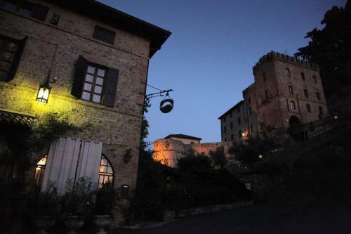 Hotel Antico Borgo Di Tabiano Castello