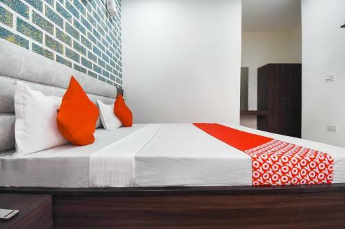 Oyo 72080 Hotel Chandigarh Inn
