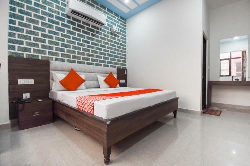 Oyo 72080 Hotel Chandigarh Inn