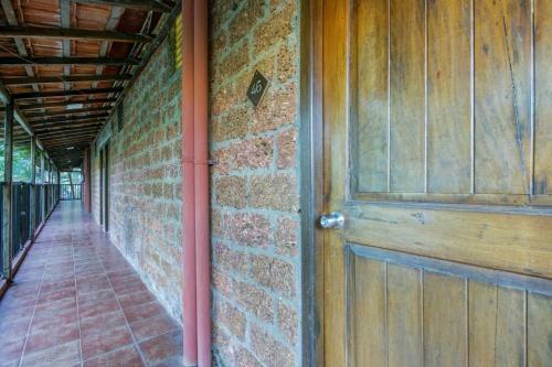 Hotel Oyo Rooms 322 Candolim Beach Road