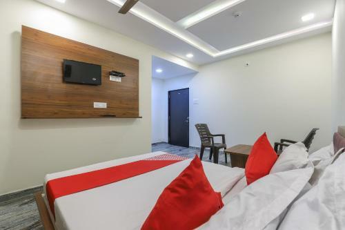Oyo 65742 Hotel Hill Villa