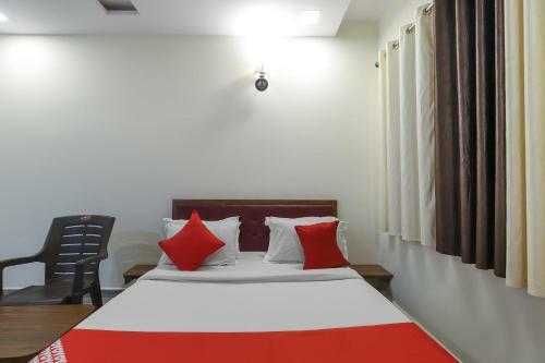 Oyo 65742 Hotel Hill Villa