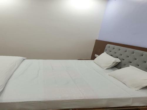 Oyo 79110 Hotel Gulmohar
