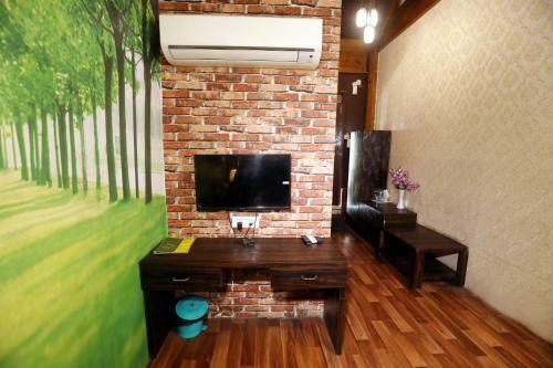 Hotel Pali Village Resort