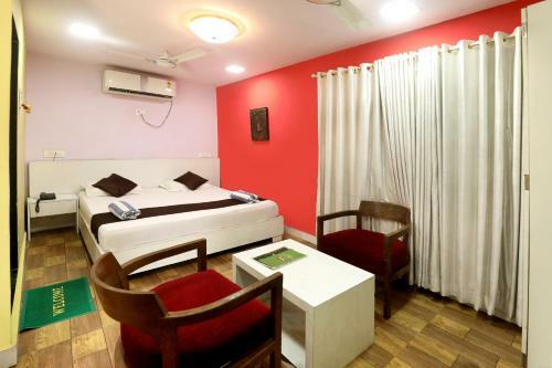 Hotel Pali Village Resort