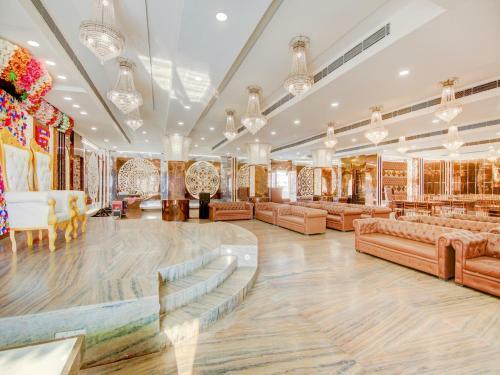 Hotel Capital O 77560 Oak Tree By Golden Plate
