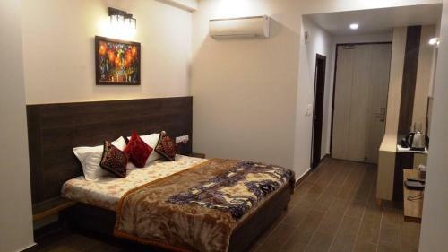 Bed & Breakfast Alankrita Suites & Party Halls