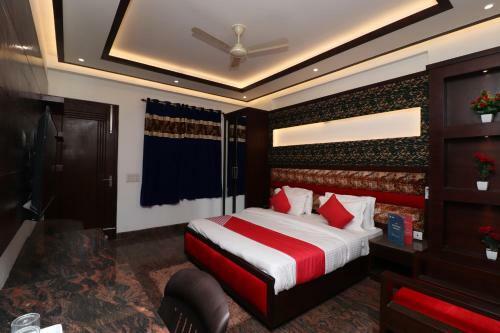 Jjk Rukmini Vilas Hotel & Banquet
