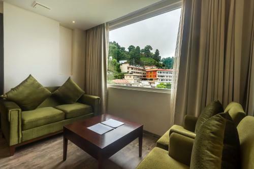 Hotel Ellbee Mussoorie Hills