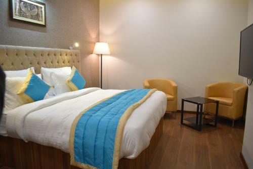 The Grand Hotel, Muzaffarpur