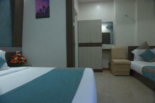 Hotel Aishwarya Le Royal