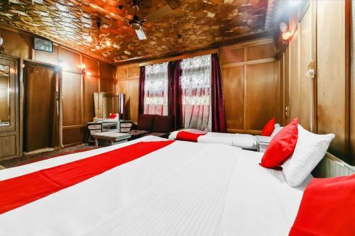 Hotel Oyo 37987 Houseboat Nairobi