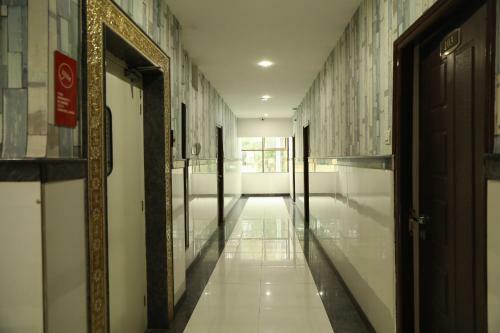 Collection O Hotel Orient Star
